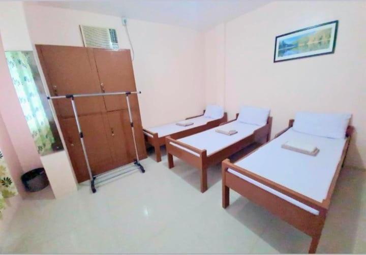 Brielles Travellers Inn Ταγκμπιλαράν Εξωτερικό φωτογραφία