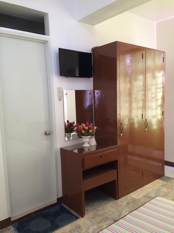Brielles Travellers Inn Ταγκμπιλαράν Εξωτερικό φωτογραφία