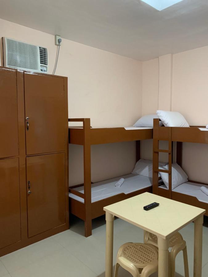 Brielles Travellers Inn Ταγκμπιλαράν Εξωτερικό φωτογραφία